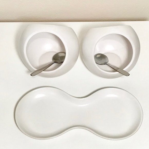 White Ceramic Sepherical Salt Pig Set - Picture 2 of 4